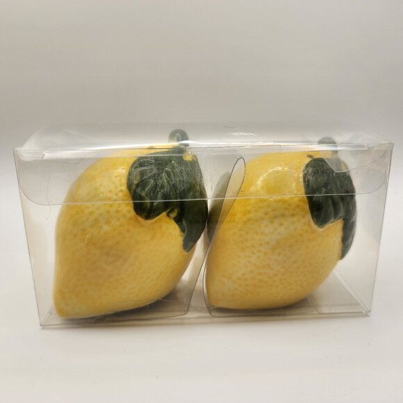 New Ceramic Lemons Salt & Pepper Shakers Summer Citrus Fruits Kitchen Decor - Picture 1 of 8